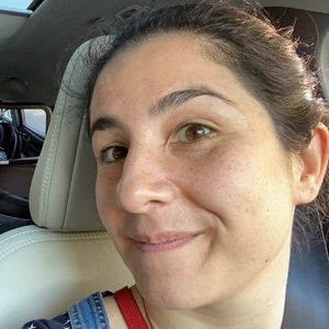 Meet your Posher, Charline